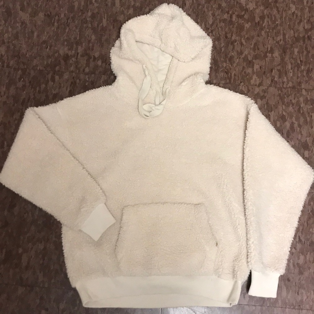 cream American Eagle Sherpa Hoodie